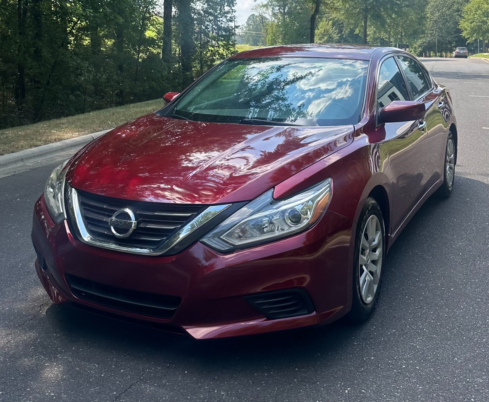 Passenger-side exterior view