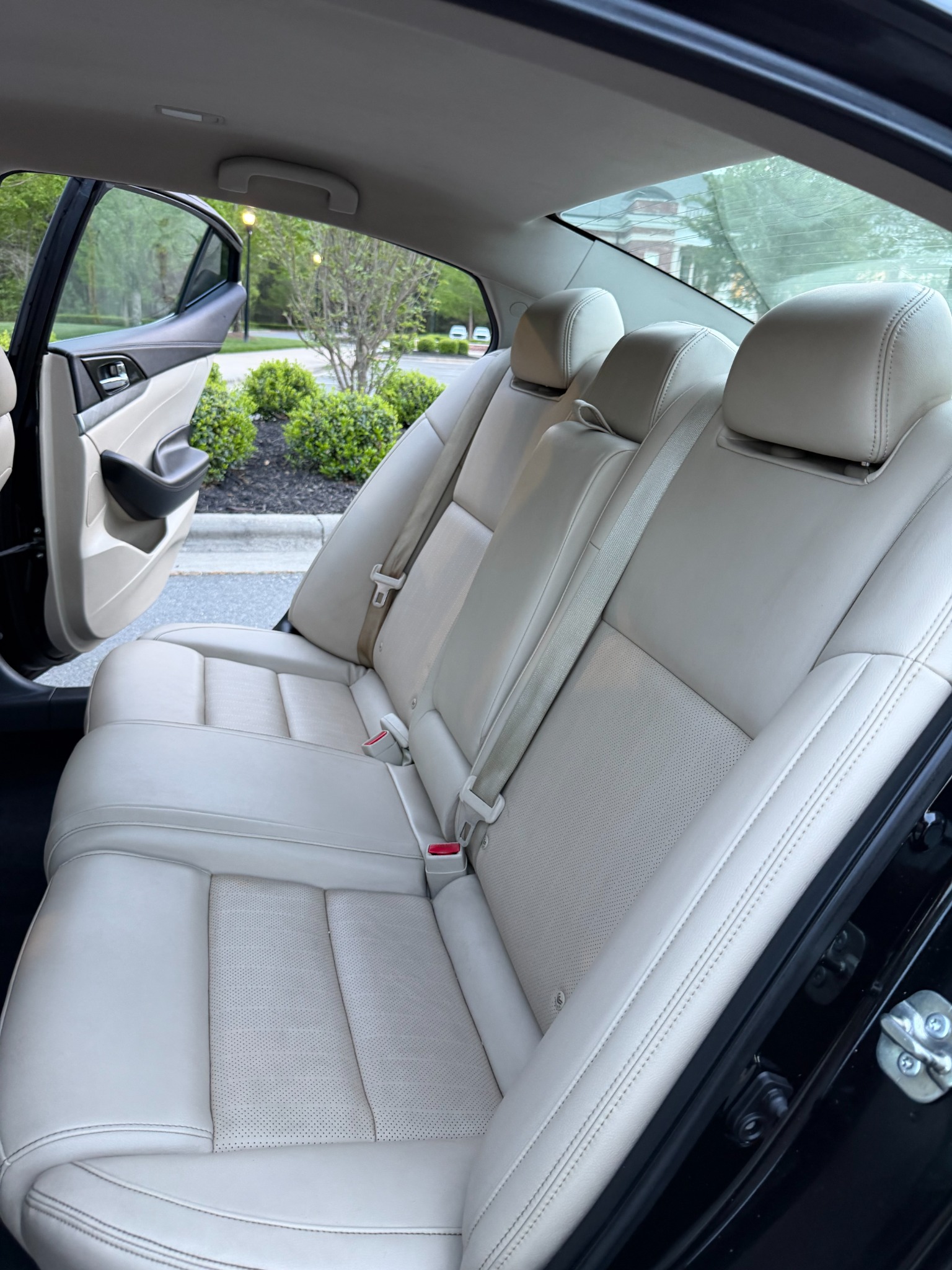 Rear seats